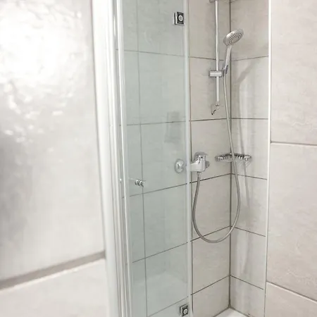 Ξενοδοχείο Ams Λιουμπλιάνα